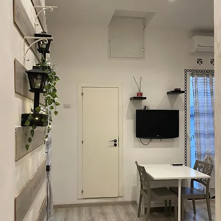 Angolo Di Liberta Apartmán *
